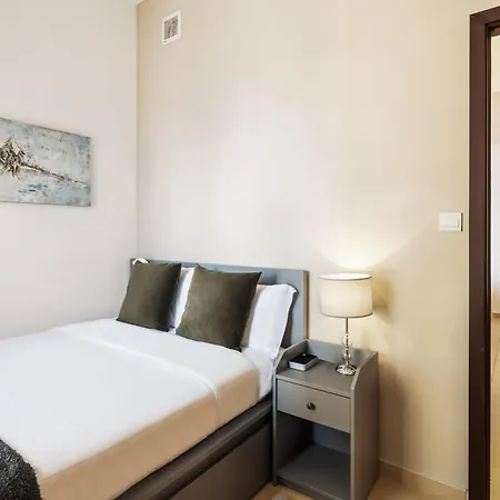 Brand New Spacious, Deluxe, 5Br Plus Maidroom On Jbr Walk Next To Beach ,Tram & Mall By La Buena Vida Holiday Homes Dubai Exterior photo