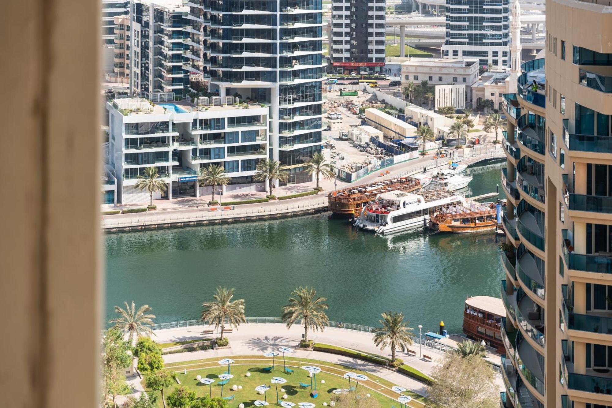 Brand New Spacious, Deluxe, 5br Maidroom On Jbr Walk Next To ,tram & Mall By La Buena Vida Homes *