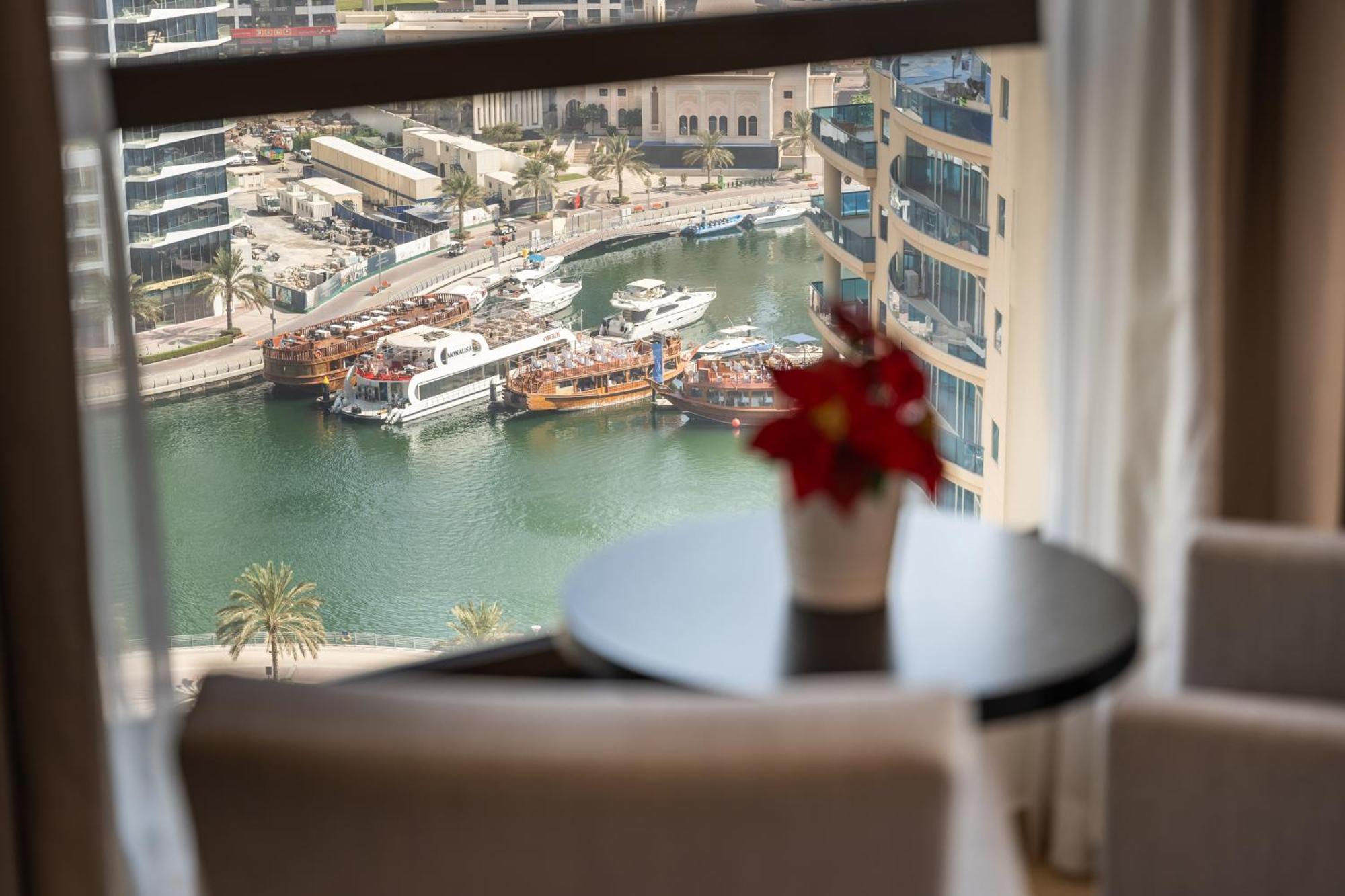 Brand New Spacious, Deluxe, 5br Maidroom On Jbr Walk Next To ,tram & Mall By La Buena Vida Homes Apartment
