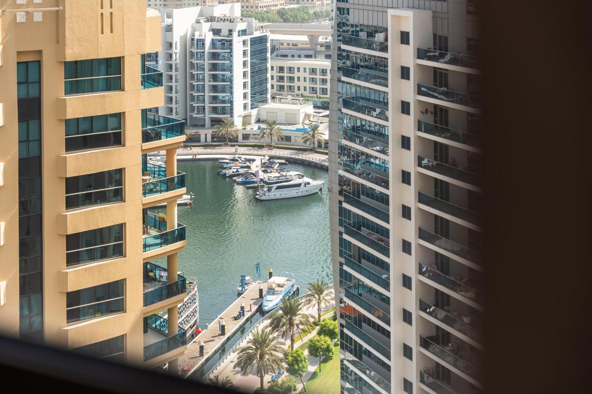 Brand New Spacious, Deluxe, 5br Maidroom On Jbr Walk Next To ,tram & Mall By La Buena Vida Homes Apartment