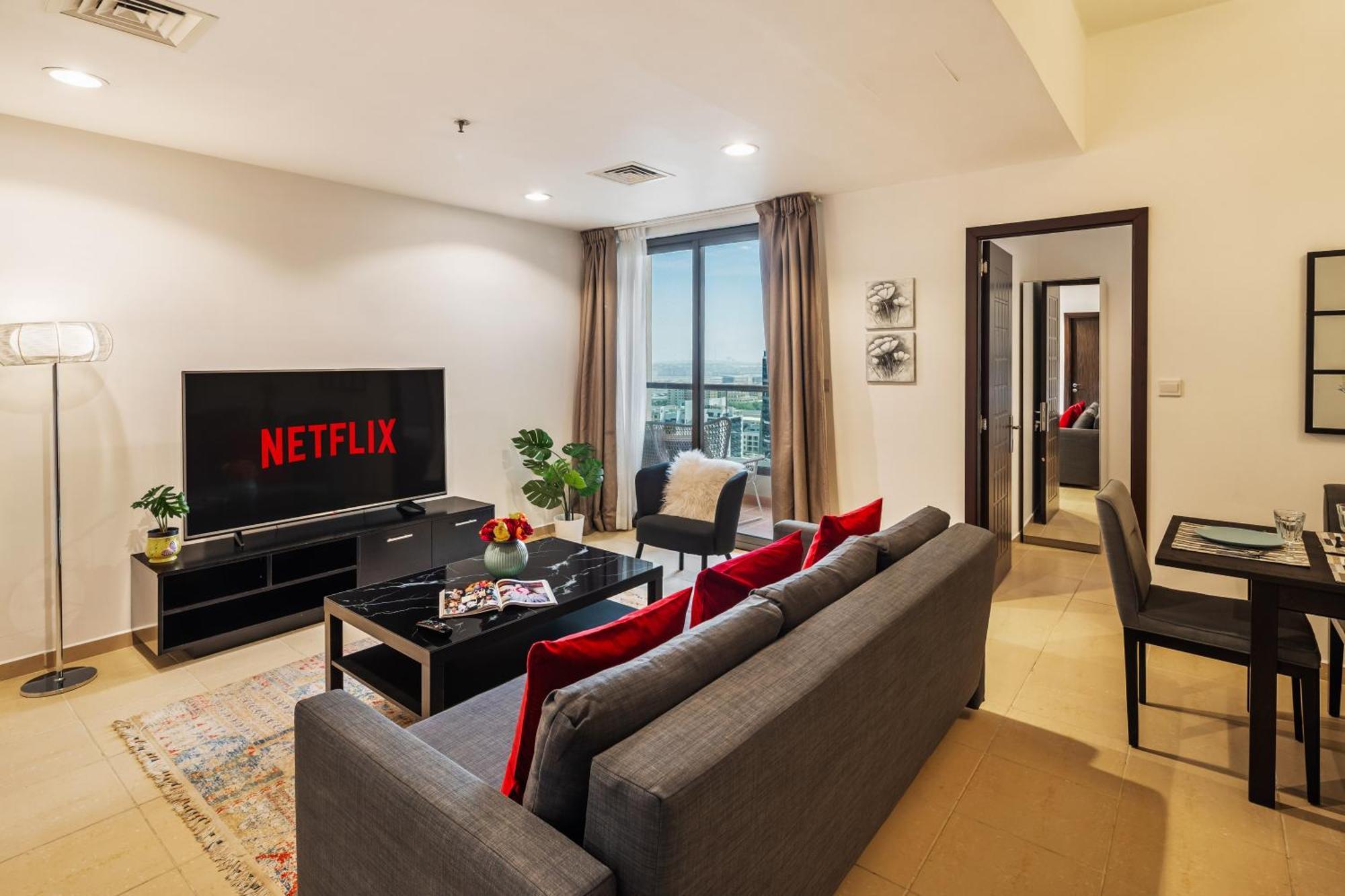 Brand New Spacious, Deluxe, 5br Maidroom On Jbr Walk Next To ,tram & Mall By La Buena Vida Homes Apartment Dubai